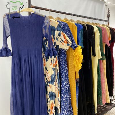 Clean 95-100% Used Pleated Skirt Old Dresses for Women Fashionable Ukay Bale