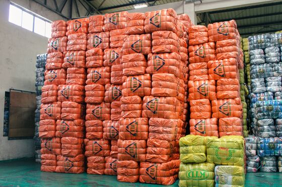 Fashionable Used Cardigan Long Sweaters Loose Free Size Mixed Colors Clean Condition