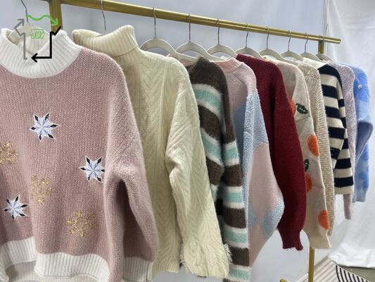 Comfortable Second Hand Pullover Sweater Warm Winter Fashion Hoodless Overcoat Wholesale