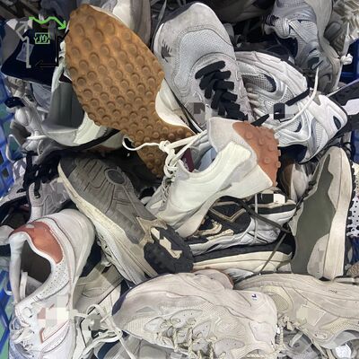 Good Condition Second Hand New Balancen Sneakers Mix Size Pre Owned Sports Shoes