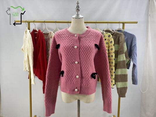 Wholesale Second Hand Polyester/Cotton Velvet Thick Sweater for Summer Warm Button Casual Mixed Style & Color Used Clothes