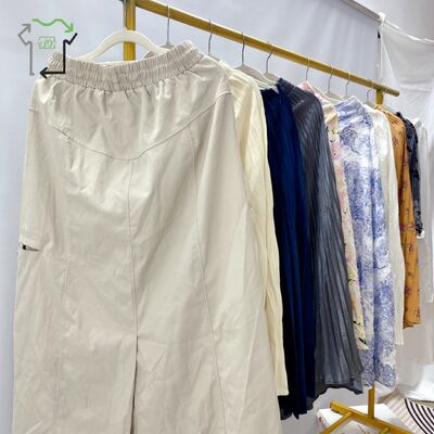 Elegance Used Skirts Ladies' Satin Polynesian Dress Preloved Winter Clothing Sale Bale