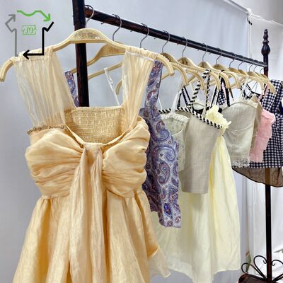 Second Hand Women's Camisole Top Spaghetti Strap Y2k Korean Style New High Quality Polyester/Cotton Summer Ready Used Clothes