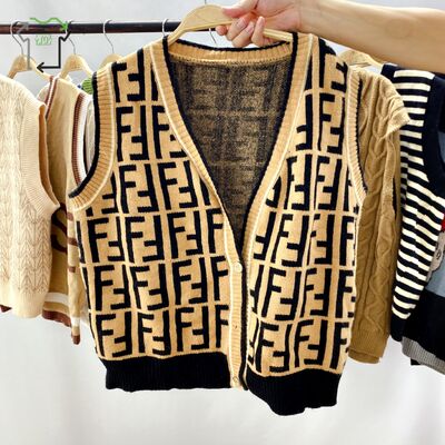 Spring Autumn Winter Women's Second Hand High Quality Clean 95-100% Polyester/Cotton Sweater Vest Mixed Colors China Wholesale