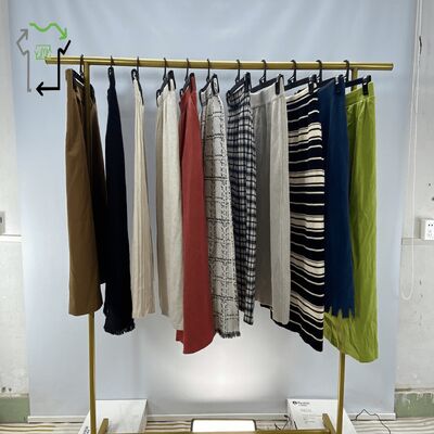 Wholesale High Quality Winter Thick Skirt for Women Polyester/Cotton Material Mixed Colors Mixed Sizes Mixed Styles Brand